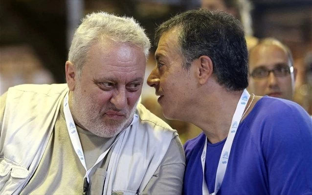 Αγριο επεισόδιο με σπρωξιές στη Βουλή μεταξύ Θεοδωράκη και Ψαριανού – Σχεδόν πιάστηκαν στα χέρια